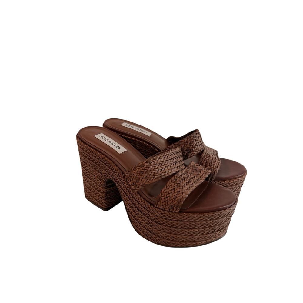 Steve Madden NWOT Gianni Brown Platform Woven Sandals Sz 10M Beachy Heels